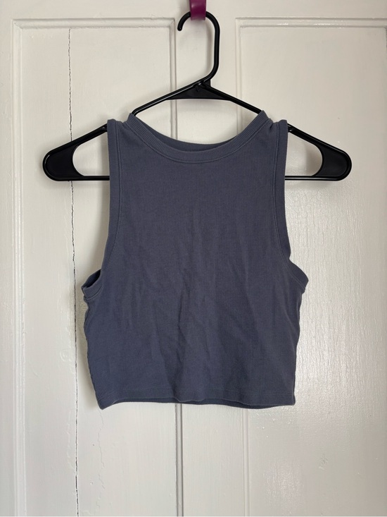 Hollister Tops - Hollister crop tank top